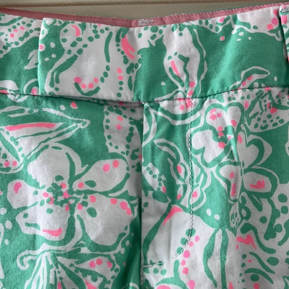 Lilly Pulitzer Barclay Shorts - Size 2 - Picture 5 of 7